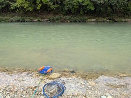 激濁りの中トラウト狙い